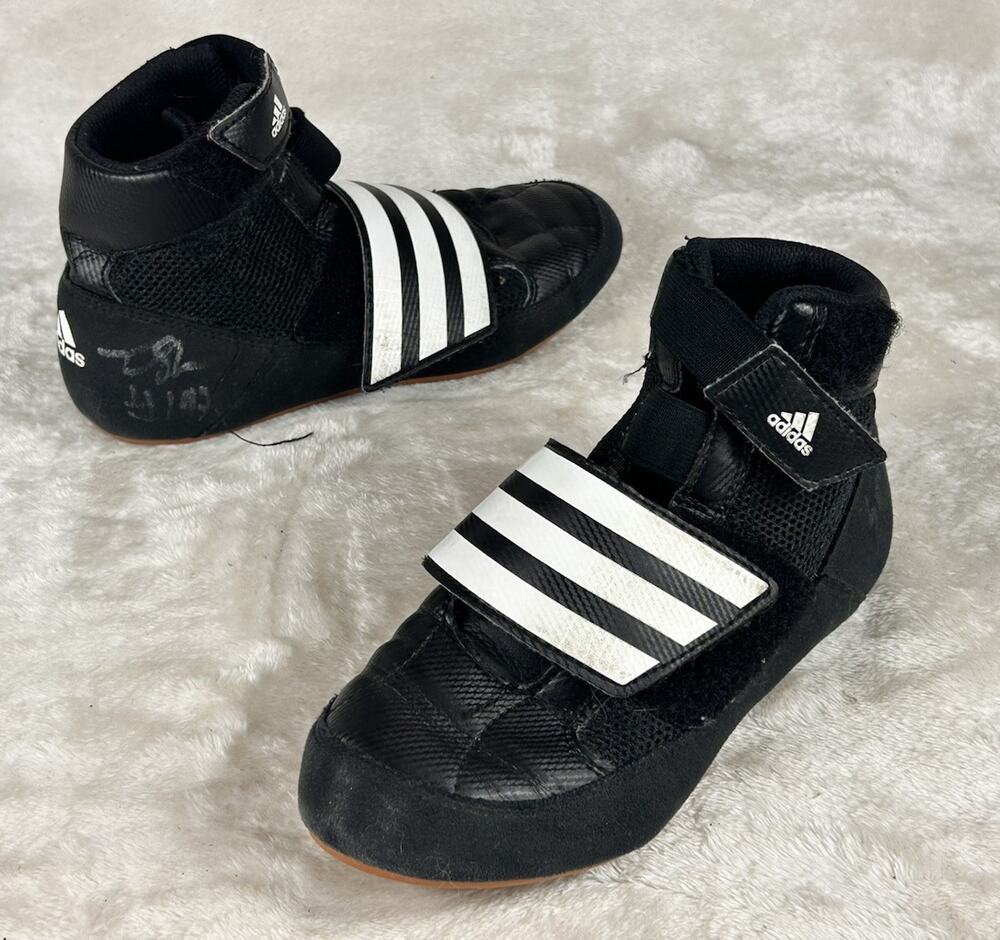 Adidas Shoes Youth Boys Sz 2.5 Black HVC K Strap Wrestling Boxing MMA Training